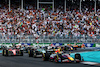 GP MIAMI, Sergio Perez (MEX) Red Bull Racing RB19 davanti a at the partenza of the race.
07.05.2023. Formula 1 World Championship, Rd 5, Miami Grand Prix, Miami, Florida, USA, Gara Day.
- www.xpbimages.com, EMail: requests@xpbimages.com ¬© Copyright: Charniaux / XPB Images