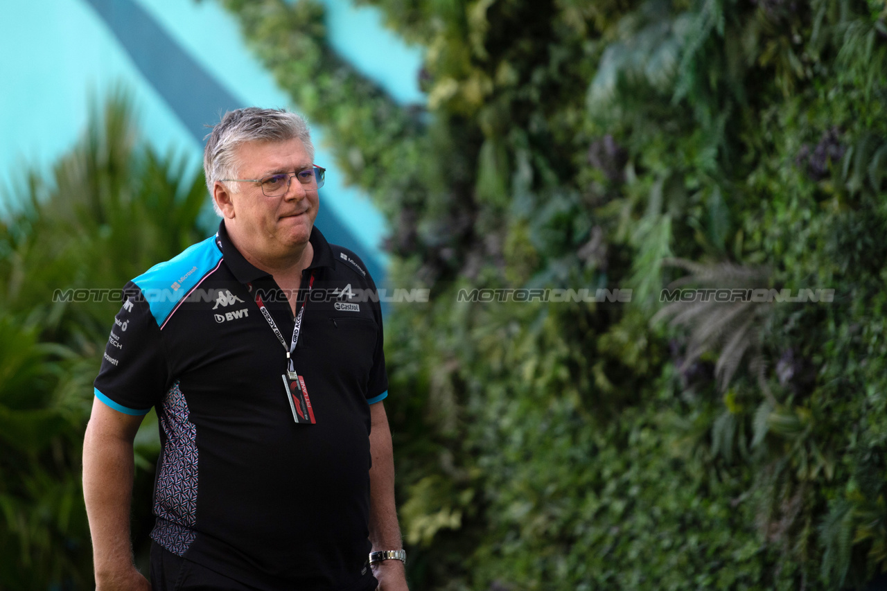 GP MIAMI, Otmar Szafnauer (USA) Alpine F1 Team, Team Principal.

04.05.2023. Formula 1 World Championship, Rd 5, Miami Grand Prix, Miami, Florida, USA, Preparation Day.

- www.xpbimages.com, EMail: requests@xpbimages.com ¬© Copyright: Price / XPB Images