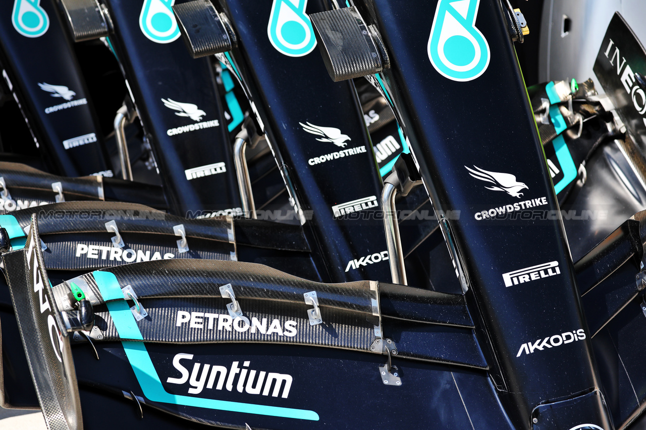 GP MIAMI, Mercedes AMG F1 W14 front wings.

04.05.2023. Formula 1 World Championship, Rd 5, Miami Grand Prix, Miami, Florida, USA, Preparation Day.

- www.xpbimages.com, EMail: requests@xpbimages.com ¬© Copyright: Moy / XPB Images