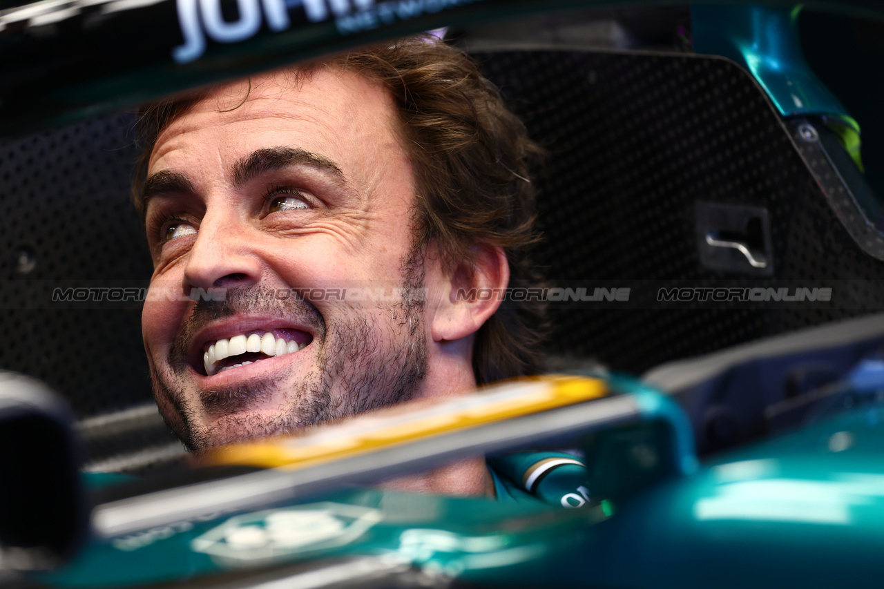 GP MIAMI, Fernando Alonso (ESP) Aston Martin F1 Team AMR23.

04.05.2023. Formula 1 World Championship, Rd 5, Miami Grand Prix, Miami, Florida, USA, Preparation Day.

 - www.xpbimages.com, EMail: requests@xpbimages.com ¬© Copyright: Coates / XPB Images