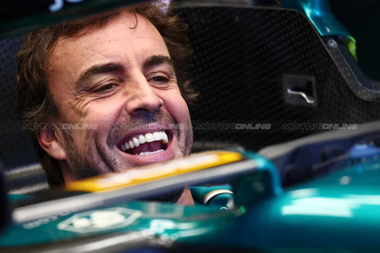 GP MIAMI, Fernando Alonso (ESP) Aston Martin F1 Team AMR23.

04.05.2023. Formula 1 World Championship, Rd 5, Miami Grand Prix, Miami, Florida, USA, Preparation Day.

 - www.xpbimages.com, EMail: requests@xpbimages.com ¬© Copyright: Coates / XPB Images