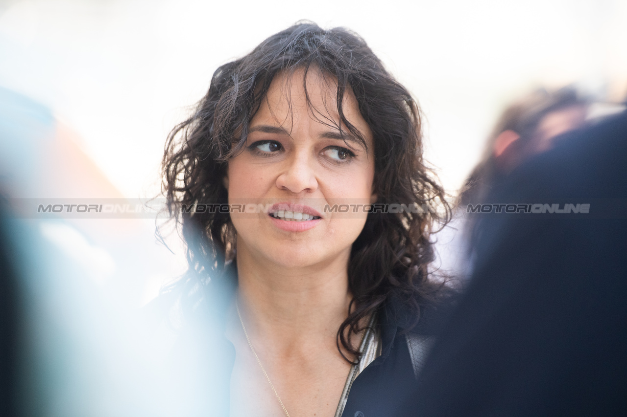 GP MIAMI, Michelle Rodriguez (USA) Actress.

04.05.2023. Formula 1 World Championship, Rd 5, Miami Grand Prix, Miami, Florida, USA, Preparation Day.

- www.xpbimages.com, EMail: requests@xpbimages.com ¬© Copyright: Price / XPB Images
