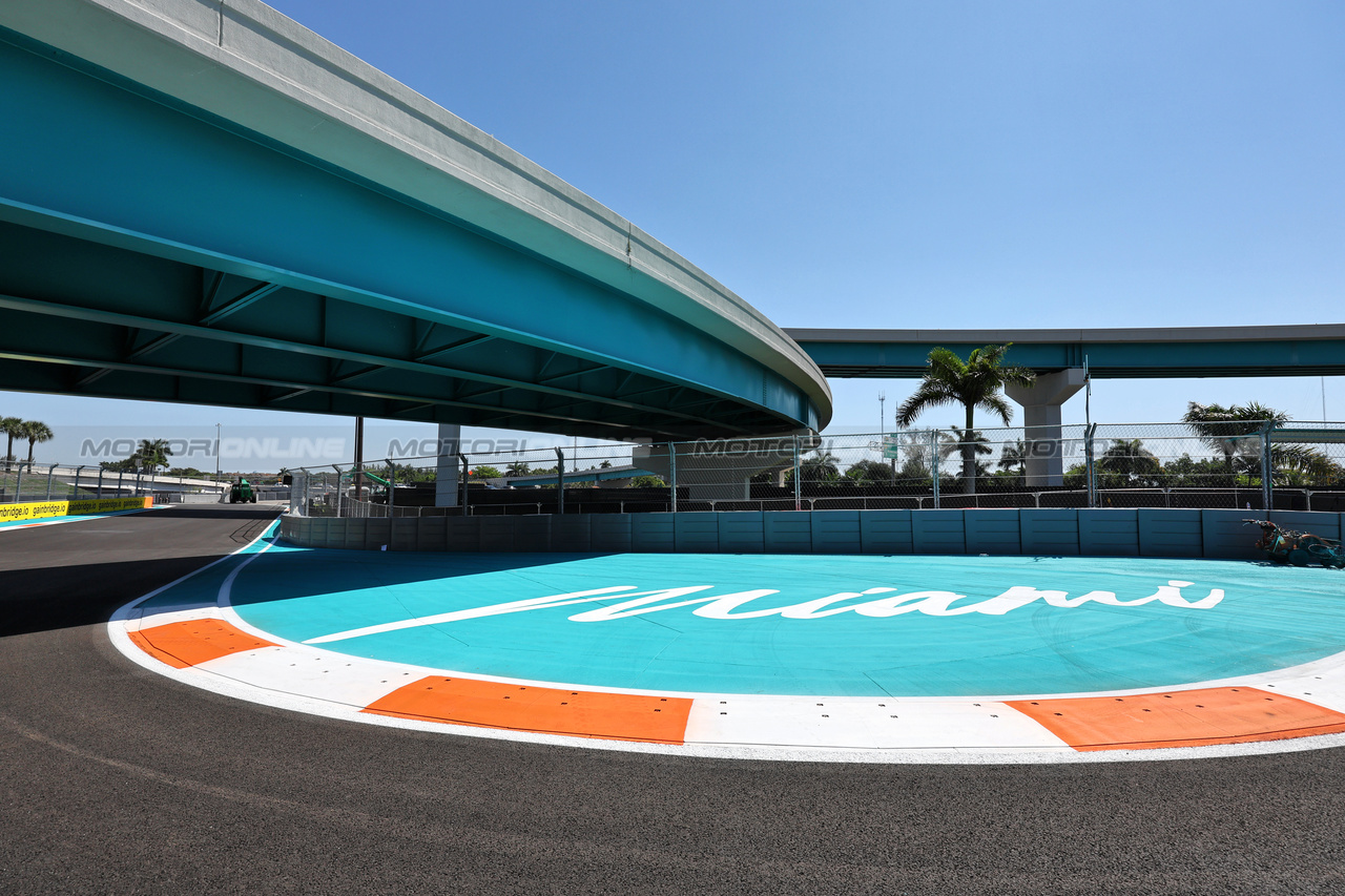 GP MIAMI, Circuit Atmosfera.

04.05.2023. Formula 1 World Championship, Rd 5, Miami Grand Prix, Miami, Florida, USA, Preparation Day.

- www.xpbimages.com, EMail: requests@xpbimages.com ¬© Copyright: Moy / XPB Images
