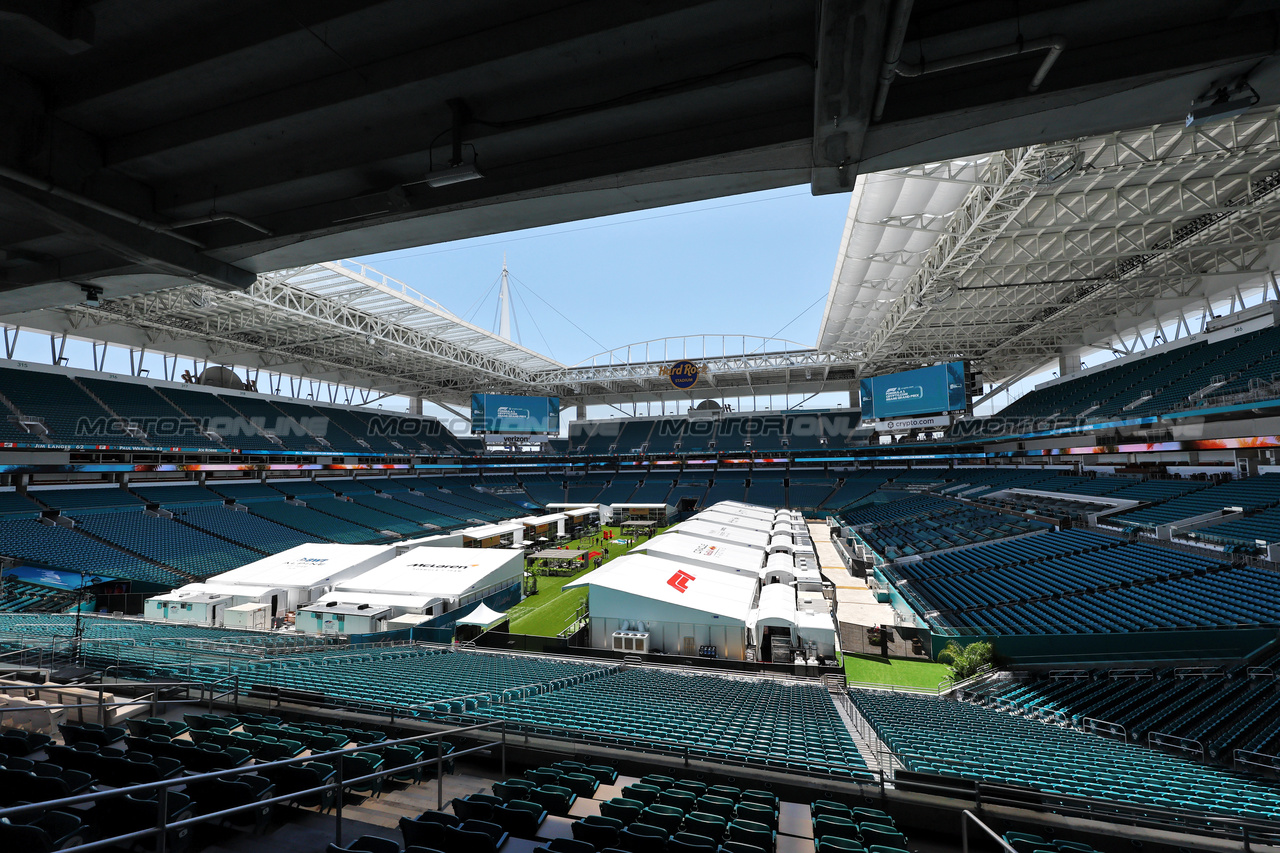 GP MIAMI, Circuit Atmosfera - the F1 Paddock contained inside the Hard Rock Stadium.

04.05.2023. Formula 1 World Championship, Rd 5, Miami Grand Prix, Miami, Florida, USA, Preparation Day.

- www.xpbimages.com, EMail: requests@xpbimages.com ¬© Copyright: Moy / XPB Images