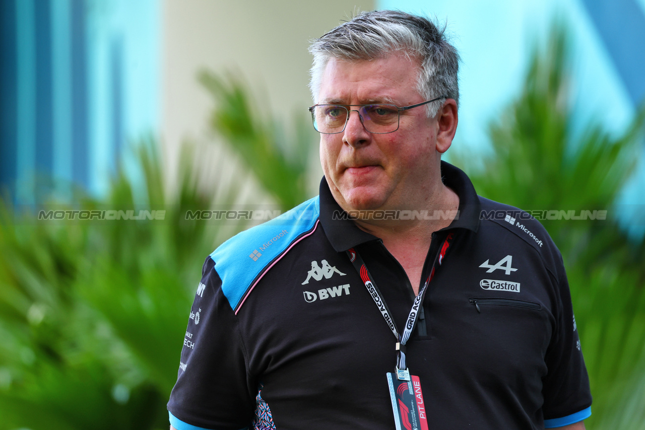 GP MIAMI, Otmar Szafnauer (USA) Alpine F1 Team, Team Principal.

04.05.2023. Formula 1 World Championship, Rd 5, Miami Grand Prix, Miami, Florida, USA, Preparation Day.

 - www.xpbimages.com, EMail: requests@xpbimages.com ¬© Copyright: Coates / XPB Images