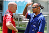 GP MIAMI, (L to R): Jock Clear (GBR) Ferrari Senior Performance Engineer with Lewis Hamilton (GBR) Mercedes AMG F1.
04.05.2023. Formula 1 World Championship, Rd 5, Miami Grand Prix, Miami, Florida, USA, Preparation Day.
- www.xpbimages.com, EMail: requests@xpbimages.com ¬© Copyright: Moy / XPB Images