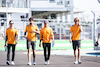 GP MIAMI, Lando Norris (GBR) McLaren walks the circuit with the team.
04.05.2023. Formula 1 World Championship, Rd 5, Miami Grand Prix, Miami, Florida, USA, Preparation Day.
- www.xpbimages.com, EMail: requests@xpbimages.com ¬© Copyright: Bearne / XPB Images
