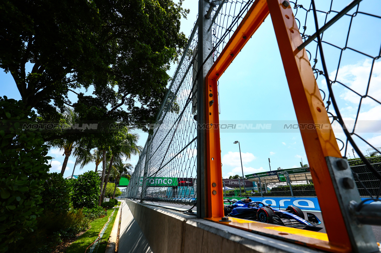 GP MIAMI, Alex Albon (THA), Williams F1 Team 
06.05.2023. Formula 1 World Championship, Rd 5, Miami Grand Prix, Miami, Florida, USA, Qualifiche Day.
- www.xpbimages.com, EMail: requests@xpbimages.com ¬© Copyright: Charniaux / XPB Images