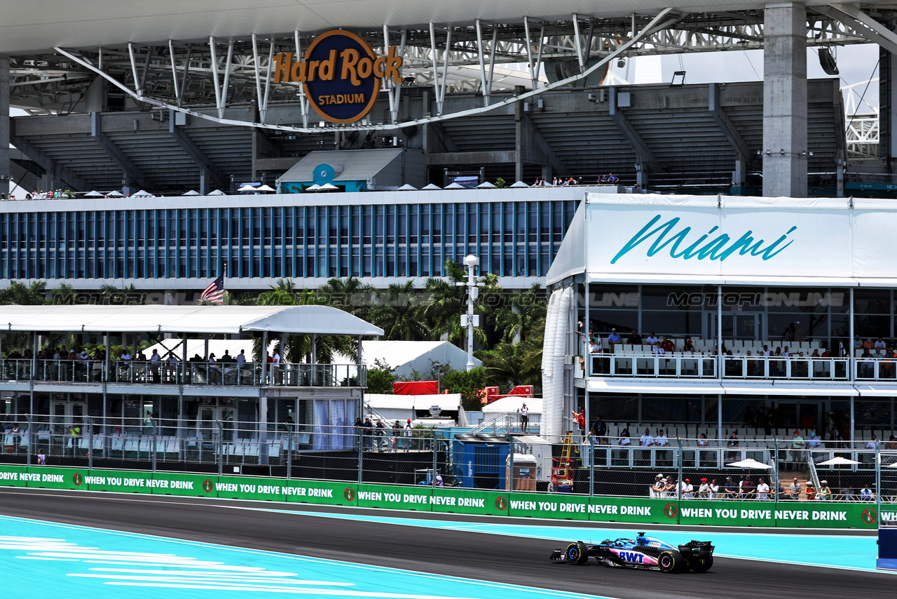 GP MIAMI, Esteban Ocon (FRA) Alpine F1 Team A523.

06.05.2023. Formula 1 World Championship, Rd 5, Miami Grand Prix, Miami, Florida, USA, Qualifiche Day.

- www.xpbimages.com, EMail: requests@xpbimages.com ¬© Copyright: Moy / XPB Images