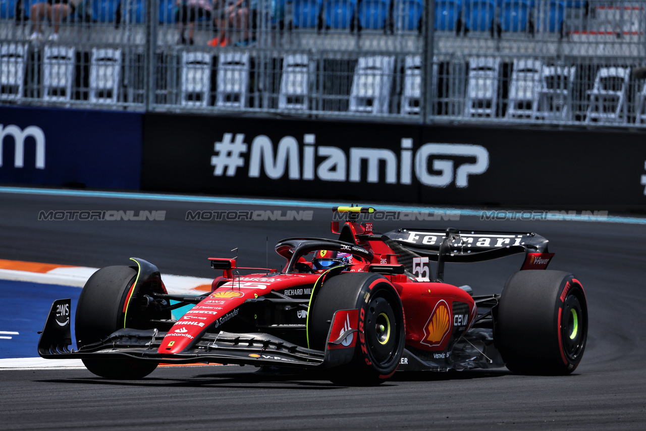 GP MIAMI, Carlos Sainz Jr (ESP) Ferrari SF-23.

06.05.2023. Formula 1 World Championship, Rd 5, Miami Grand Prix, Miami, Florida, USA, Qualifiche Day.

- www.xpbimages.com, EMail: requests@xpbimages.com ¬© Copyright: Moy / XPB Images