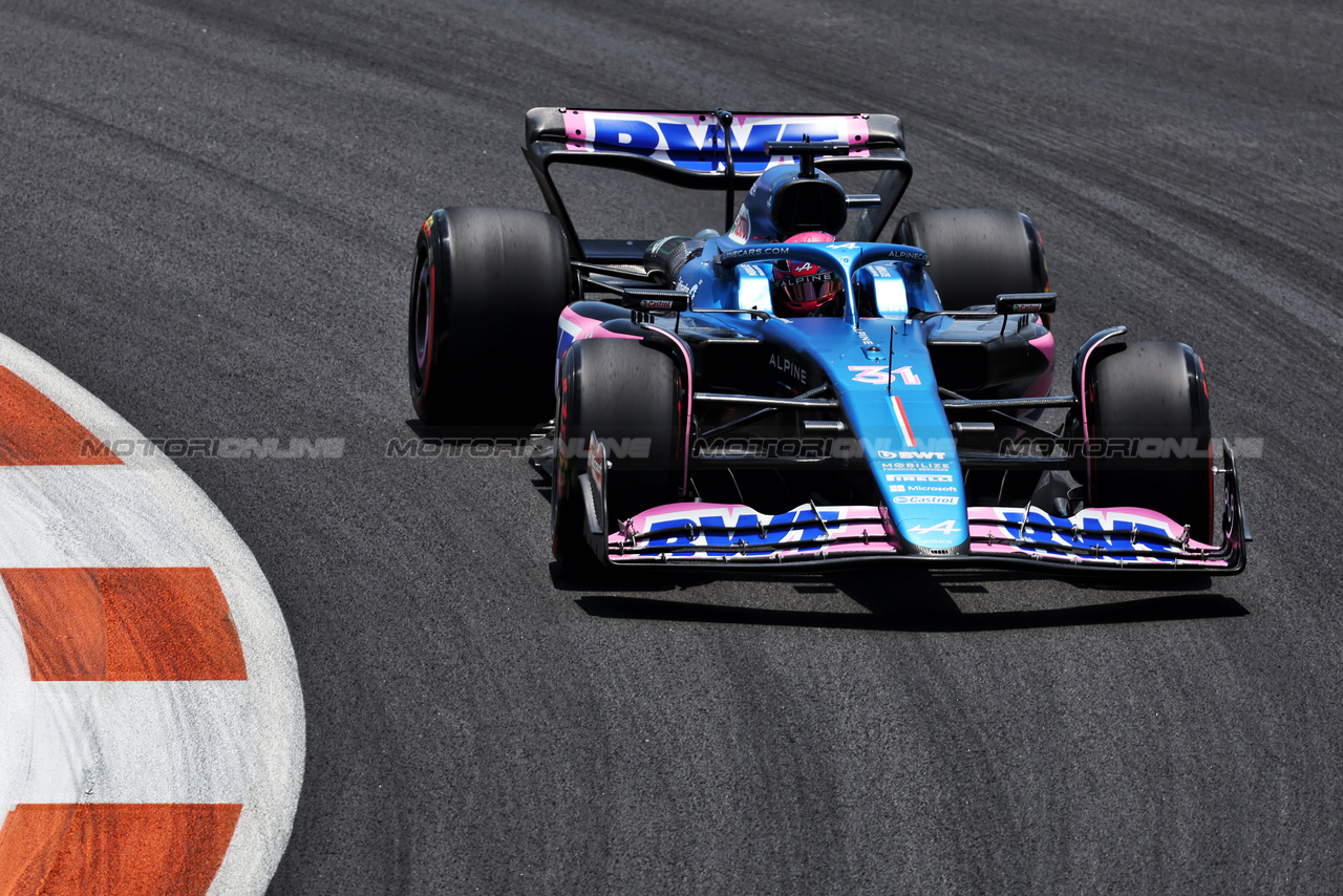 GP MIAMI, Esteban Ocon (FRA) Alpine F1 Team A523.

06.05.2023. Formula 1 World Championship, Rd 5, Miami Grand Prix, Miami, Florida, USA, Qualifiche Day.

- www.xpbimages.com, EMail: requests@xpbimages.com ¬© Copyright: Bearne / XPB Images