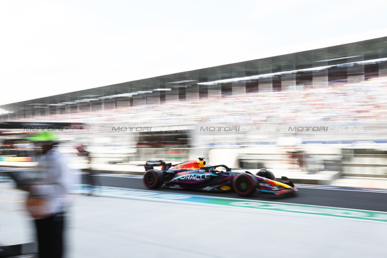 GP MIAMI, Max Verstappen (NLD) Red Bull Racing RB19.

06.05.2023. Formula 1 World Championship, Rd 5, Miami Grand Prix, Miami, Florida, USA, Qualifiche Day.

 - www.xpbimages.com, EMail: requests@xpbimages.com ¬© Copyright: Gilbert / XPB Images