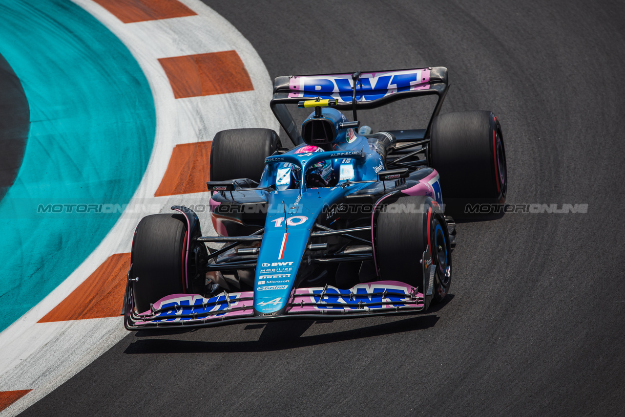 GP MIAMI, Esteban Ocon (FRA) Alpine F1 Team A523.
06.05.2023. Formula 1 World Championship, Rd 5, Miami Grand Prix, Miami, Florida, USA, Qualifiche Day.
- www.xpbimages.com, EMail: requests@xpbimages.com ¬© Copyright: Bearne / XPB Images