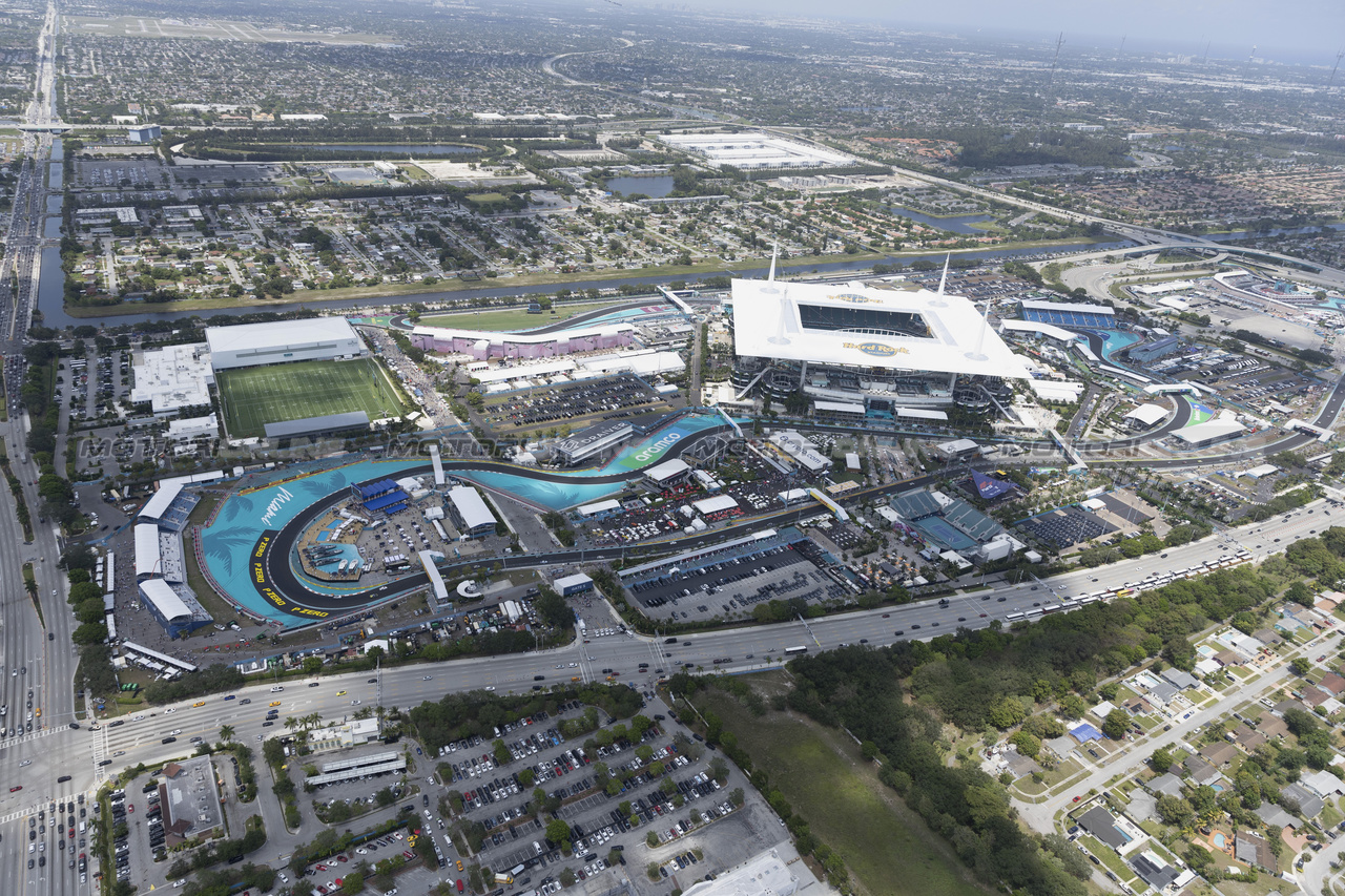 GP MIAMI, An aerial view of the circuit.

06.05.2023. Formula 1 World Championship, Rd 5, Miami Grand Prix, Miami, Florida, USA, Qualifiche Day.

- www.xpbimages.com, EMail: requests@xpbimages.com ¬© Copyright: XPB Images
