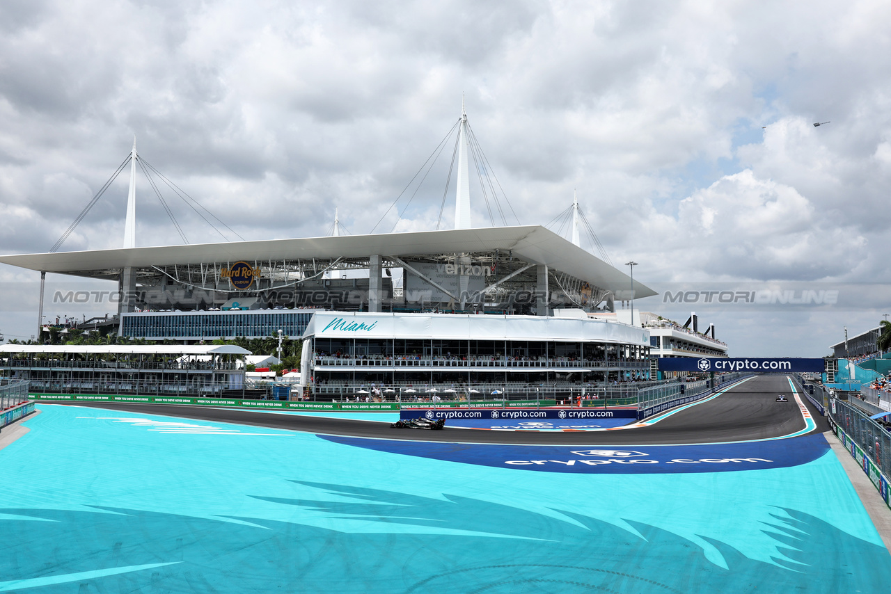 GP MIAMI, Lewis Hamilton (GBR) Mercedes AMG F1 W14.

06.05.2023. Formula 1 World Championship, Rd 5, Miami Grand Prix, Miami, Florida, USA, Qualifiche Day.

- www.xpbimages.com, EMail: requests@xpbimages.com ¬© Copyright: Moy / XPB Images