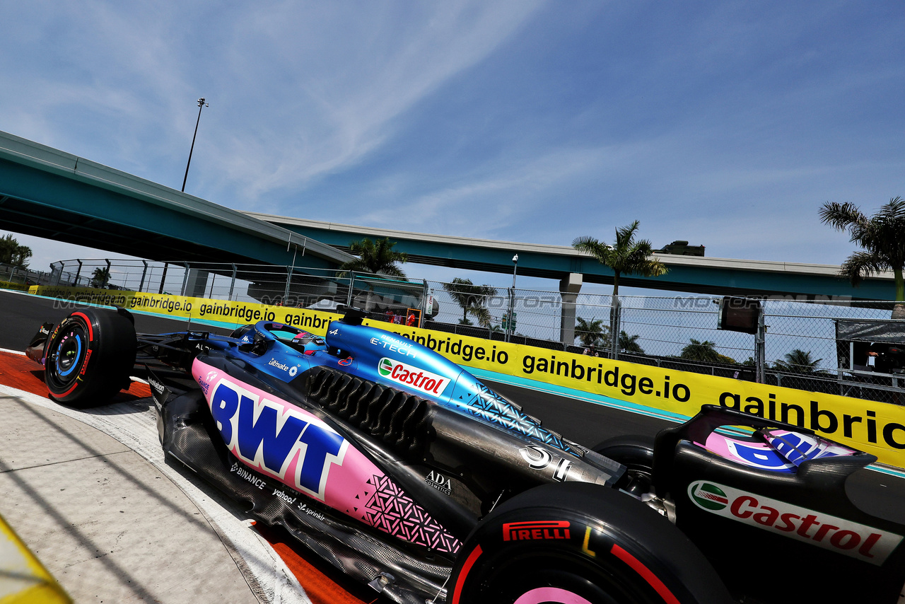 GP MIAMI, Esteban Ocon (FRA) Alpine F1 Team A523.

05.05.2023. Formula 1 World Championship, Rd 5, Miami Grand Prix, Miami, Florida, USA, Practice Day.

- www.xpbimages.com, EMail: requests@xpbimages.com ¬© Copyright: Bearne / XPB Images