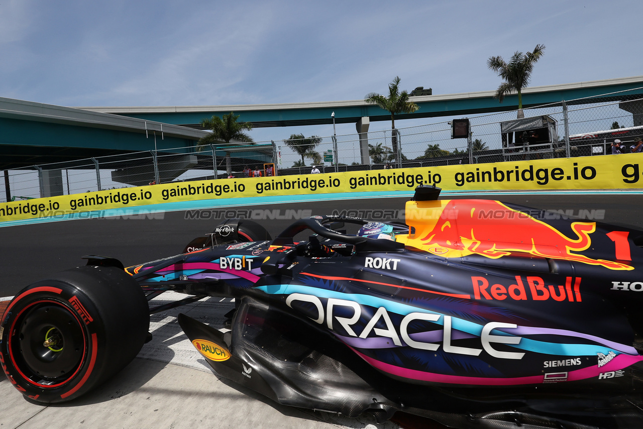 GP MIAMI, Max Verstappen (NLD) Red Bull Racing RB19.

05.05.2023. Formula 1 World Championship, Rd 5, Miami Grand Prix, Miami, Florida, USA, Practice Day.

- www.xpbimages.com, EMail: requests@xpbimages.com ¬© Copyright: Bearne / XPB Images