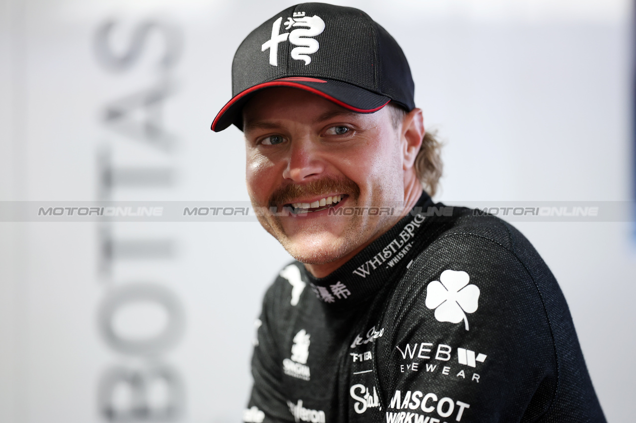 GP MIAMI, Valtteri Bottas (FIN) Alfa Romeo F1 Team.

05.05.2023. Formula 1 World Championship, Rd 5, Miami Grand Prix, Miami, Florida, USA, Practice Day.

 - www.xpbimages.com, EMail: requests@xpbimages.com ¬© Copyright: Gilbert / XPB Images