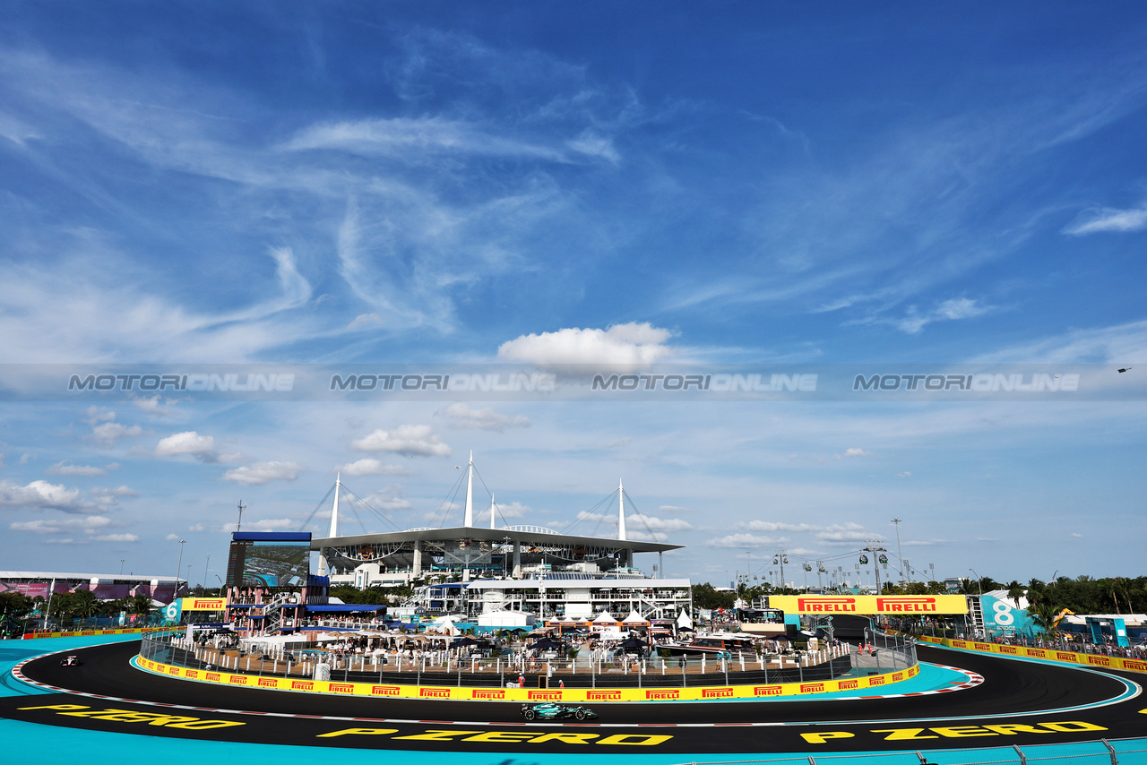 GP MIAMI, Fernando Alonso (ESP) Aston Martin F1 Team AMR23.

05.05.2023. Formula 1 World Championship, Rd 5, Miami Grand Prix, Miami, Florida, USA, Practice Day.

- www.xpbimages.com, EMail: requests@xpbimages.com ¬© Copyright: Moy / XPB Images