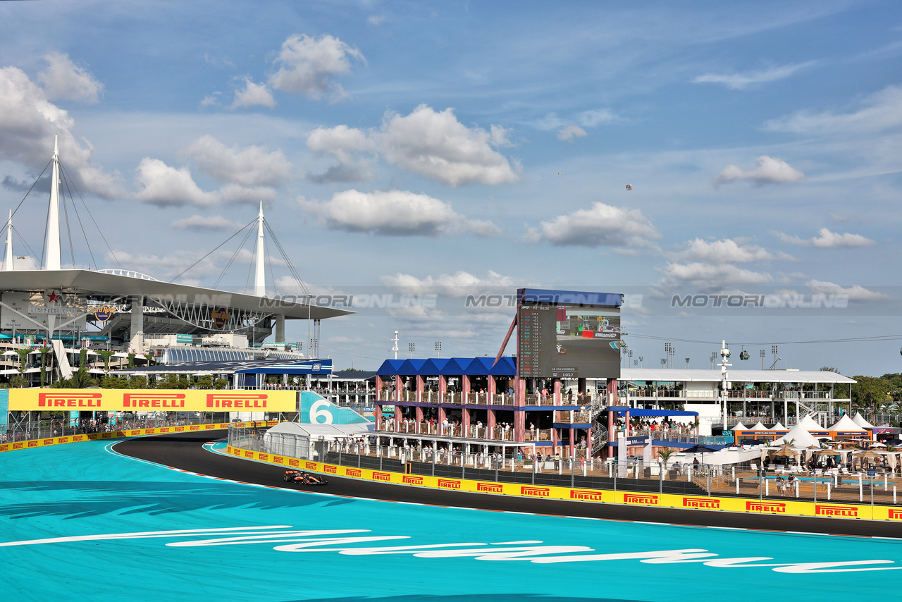 GP MIAMI, Oscar Piastri (AUS) McLaren MCL60.

05.05.2023. Formula 1 World Championship, Rd 5, Miami Grand Prix, Miami, Florida, USA, Practice Day.

- www.xpbimages.com, EMail: requests@xpbimages.com ¬© Copyright: Moy / XPB Images