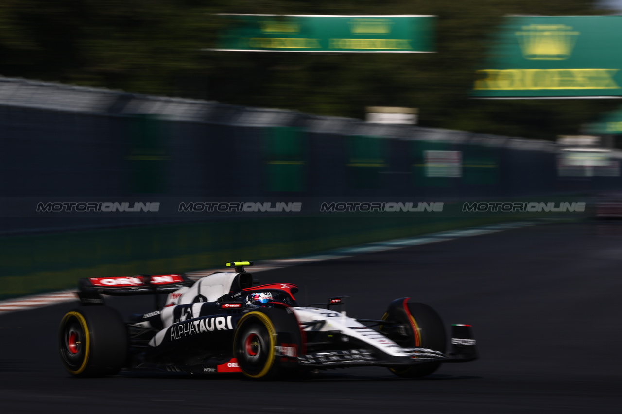 GP MIAMI, Nyck de Vries (NL), Scuderia Alpha Tauri 
05.05.2023. Formula 1 World Championship, Rd 5, Miami Grand Prix, Miami, Florida, USA, Practice Day.
- www.xpbimages.com, EMail: requests@xpbimages.com ¬© Copyright: Charniaux / XPB Images