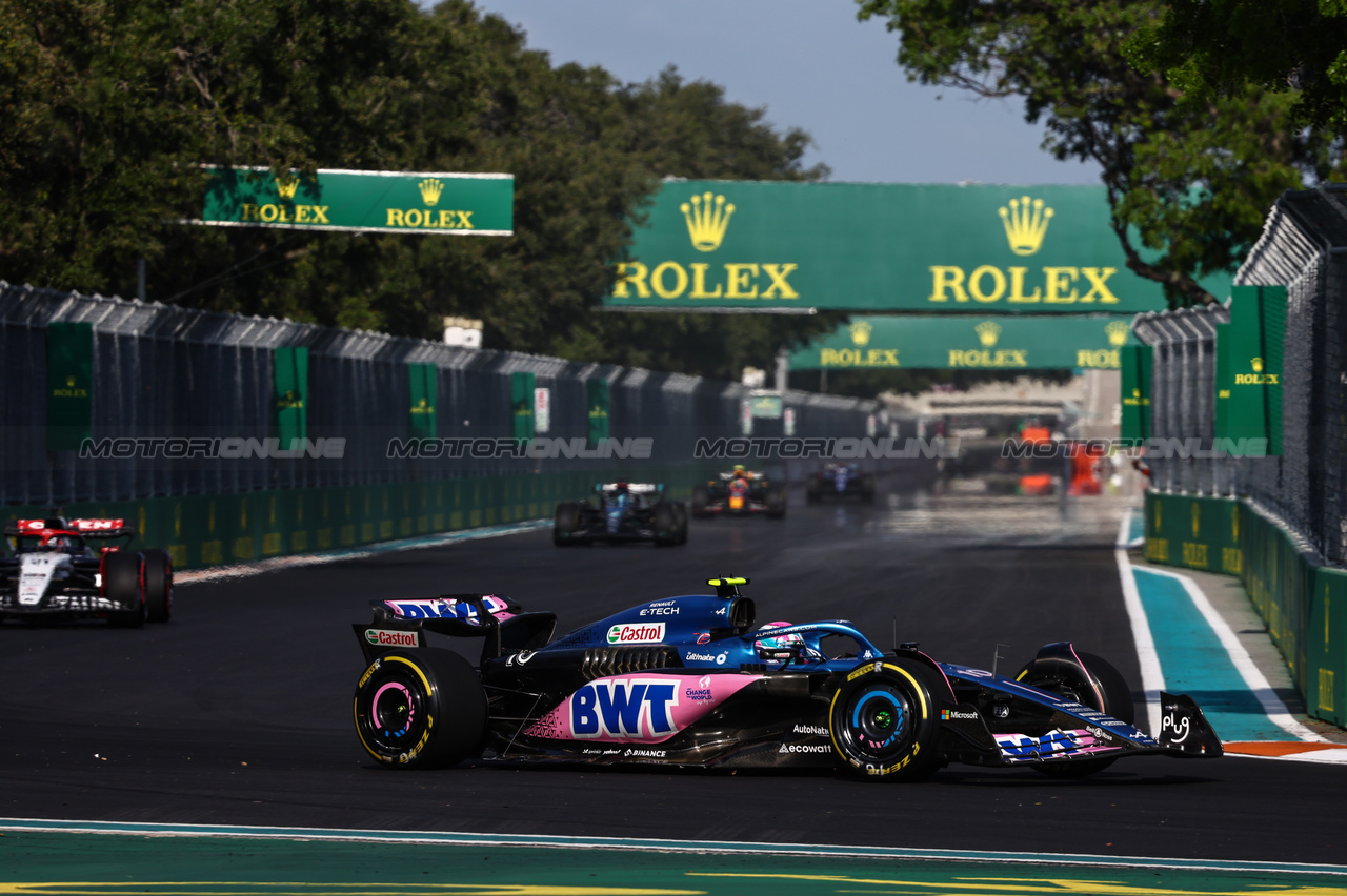 GP MIAMI, Pierre Gasly (FRA), Alpine F1 Team 
05.05.2023. Formula 1 World Championship, Rd 5, Miami Grand Prix, Miami, Florida, USA, Practice Day.
- www.xpbimages.com, EMail: requests@xpbimages.com ¬© Copyright: Charniaux / XPB Images