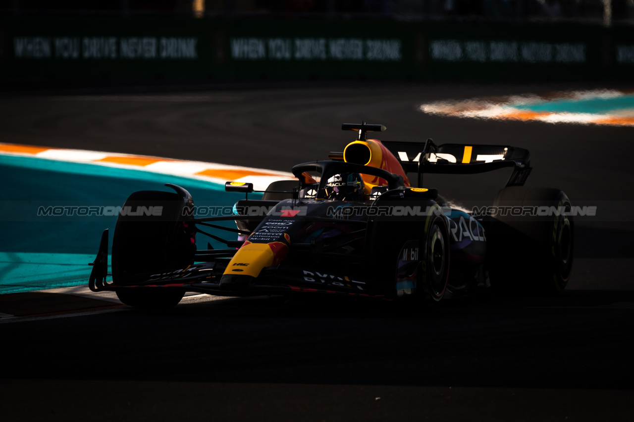 GP MIAMI, Max Verstappen (NLD) Red Bull Racing RB19.

05.05.2023. Formula 1 World Championship, Rd 5, Miami Grand Prix, Miami, Florida, USA, Practice Day.

- www.xpbimages.com, EMail: requests@xpbimages.com ¬© Copyright: Bearne / XPB Images