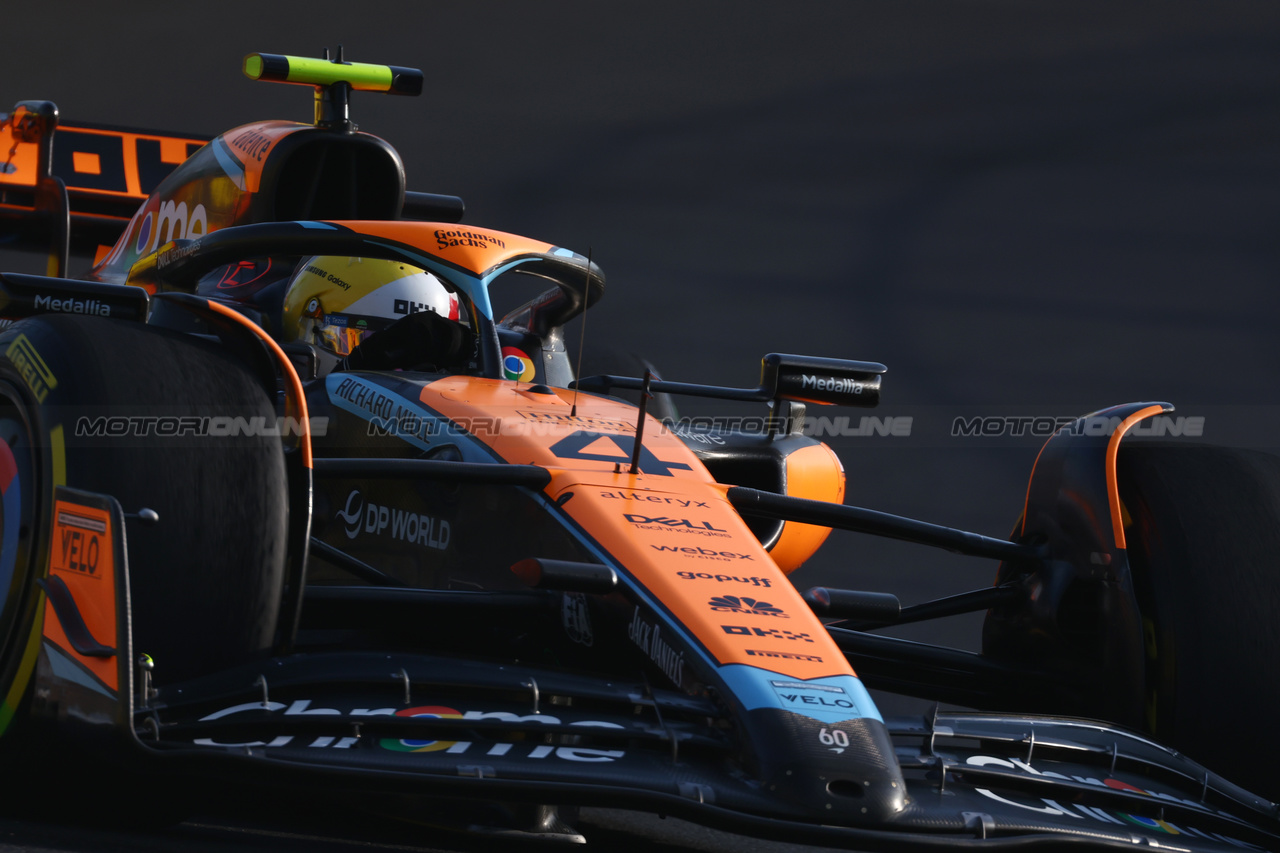 GP MIAMI, Lando Norris (GBR) McLaren MCL60.

05.05.2023. Formula 1 World Championship, Rd 5, Miami Grand Prix, Miami, Florida, USA, Practice Day.

 - www.xpbimages.com, EMail: requests@xpbimages.com ¬© Copyright: Coates / XPB Images