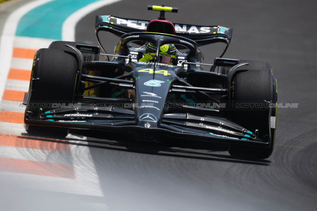 GP MIAMI, Lewis Hamilton (GBR) Mercedes AMG F1 W14.

05.05.2023. Formula 1 World Championship, Rd 5, Miami Grand Prix, Miami, Florida, USA, Practice Day.

- www.xpbimages.com, EMail: requests@xpbimages.com ¬© Copyright: Price / XPB Images