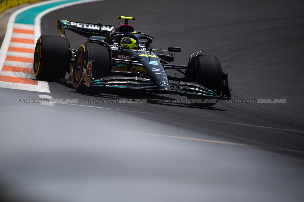 GP MIAMI, Lewis Hamilton (GBR) Mercedes AMG F1 W14.

05.05.2023. Formula 1 World Championship, Rd 5, Miami Grand Prix, Miami, Florida, USA, Practice Day.

- www.xpbimages.com, EMail: requests@xpbimages.com ¬© Copyright: Price / XPB Images