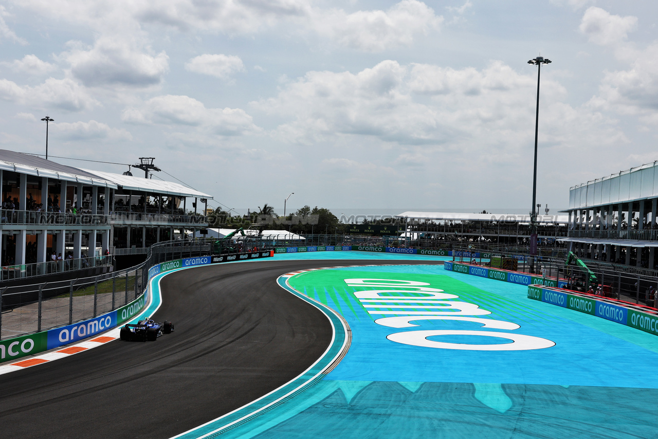 GP MIAMI, Logan Sargeant (USA) Williams Racing FW45.

05.05.2023. Formula 1 World Championship, Rd 5, Miami Grand Prix, Miami, Florida, USA, Practice Day.

- www.xpbimages.com, EMail: requests@xpbimages.com ¬© Copyright: Moy / XPB Images