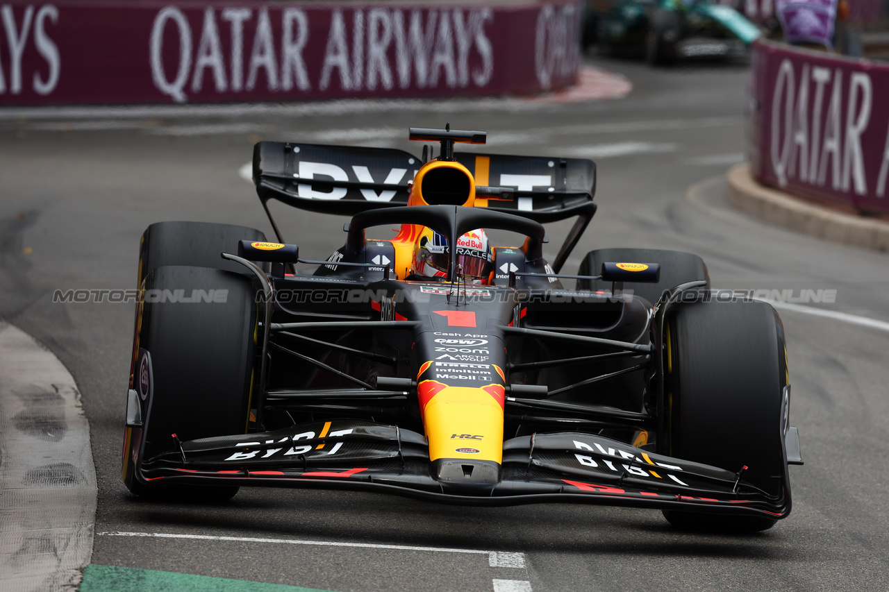 GP MONACO, Max Verstappen (NLD) Red Bull Racing RB19.

28.05.2023. Formula 1 World Championship, Rd 7, Monaco Grand Prix, Monte Carlo, Monaco, Gara Day.

- www.xpbimages.com, EMail: requests@xpbimages.com ¬© Copyright: Batchelor / XPB Images