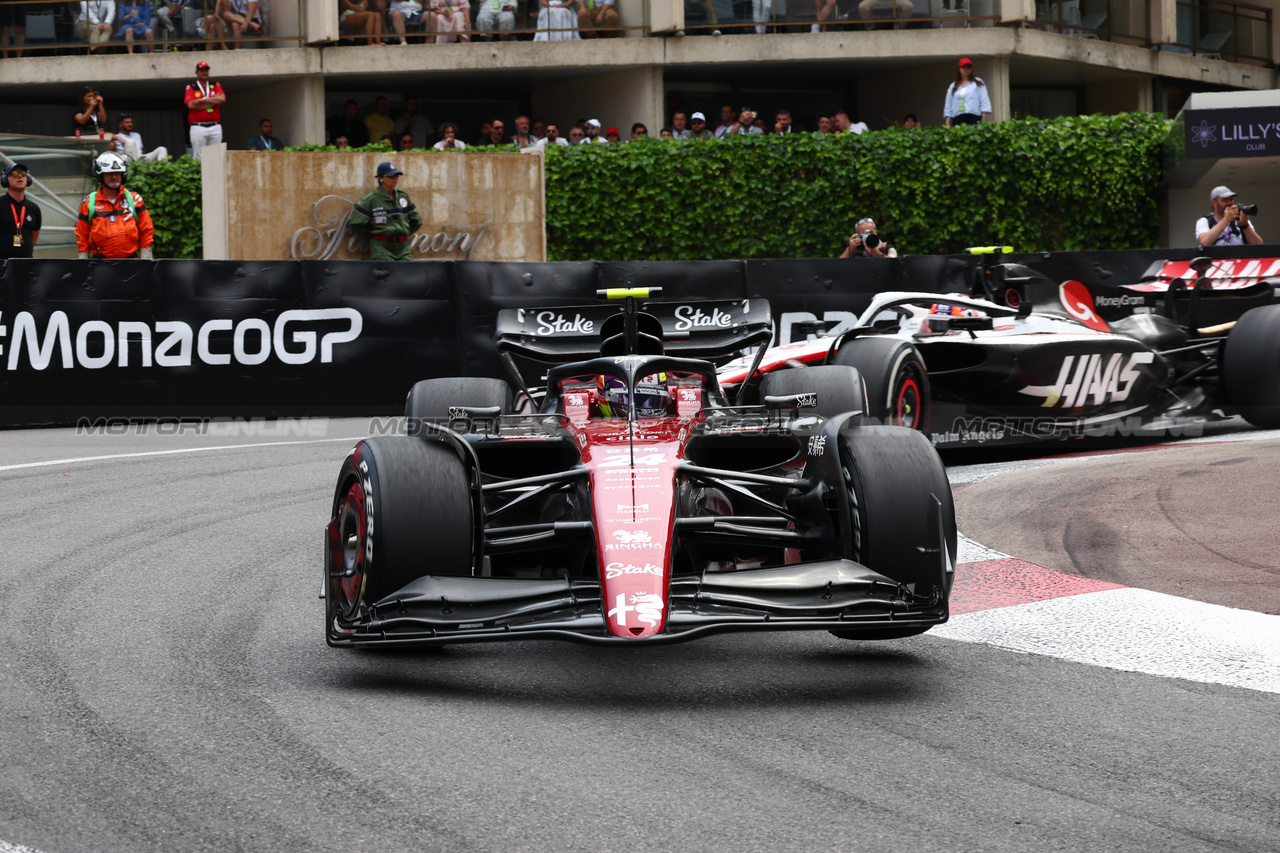 GP MONACO, Zhou Guanyu (CHN) Alfa Romeo F1 Team C43.

28.05.2023. Formula 1 World Championship, Rd 7, Monaco Grand Prix, Monte Carlo, Monaco, Gara Day.

- www.xpbimages.com, EMail: requests@xpbimages.com ¬© Copyright: Batchelor / XPB Images