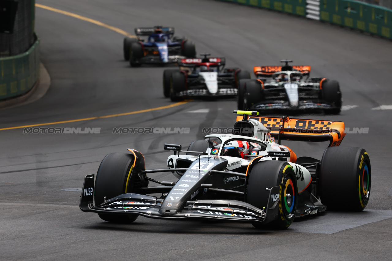 GP MONACO, Lando Norris (GBR) McLaren MCL60.

28.05.2023. Formula 1 World Championship, Rd 7, Monaco Grand Prix, Monte Carlo, Monaco, Gara Day.

- www.xpbimages.com, EMail: requests@xpbimages.com ¬© Copyright: Charniaux / XPB Images