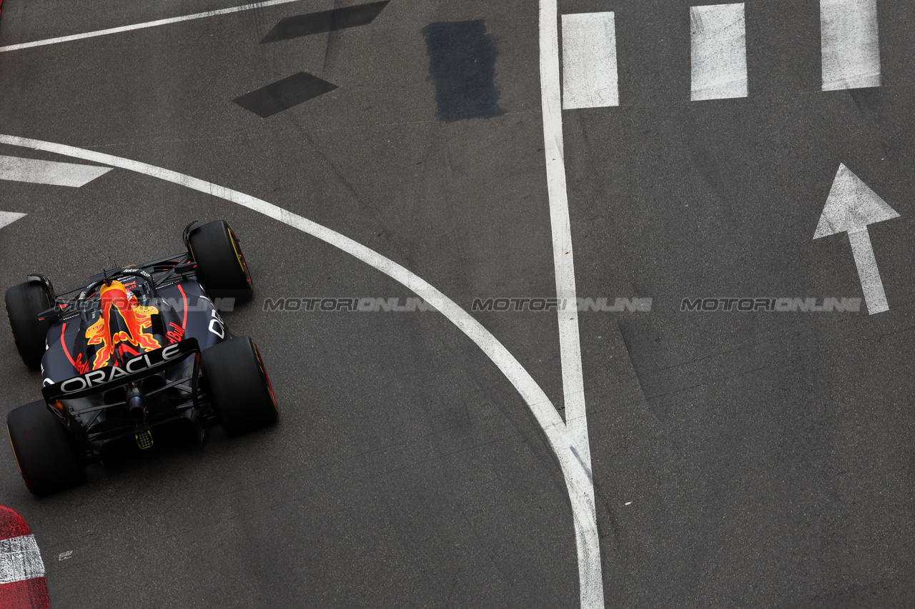 GP MONACO, Max Verstappen (NLD) Red Bull Racing RB19.

28.05.2023. Formula 1 World Championship, Rd 7, Monaco Grand Prix, Monte Carlo, Monaco, Gara Day.

 - www.xpbimages.com, EMail: requests@xpbimages.com ¬© Copyright: Coates / XPB Images