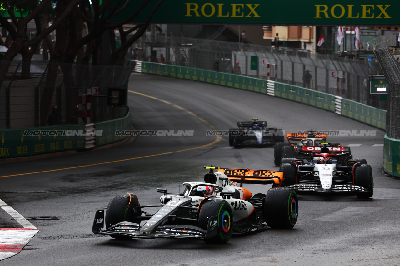 GP MONACO, Lando Norris (GBR) McLaren MCL60.

28.05.2023. Formula 1 World Championship, Rd 7, Monaco Grand Prix, Monte Carlo, Monaco, Gara Day.

- www.xpbimages.com, EMail: requests@xpbimages.com ¬© Copyright: Charniaux / XPB Images