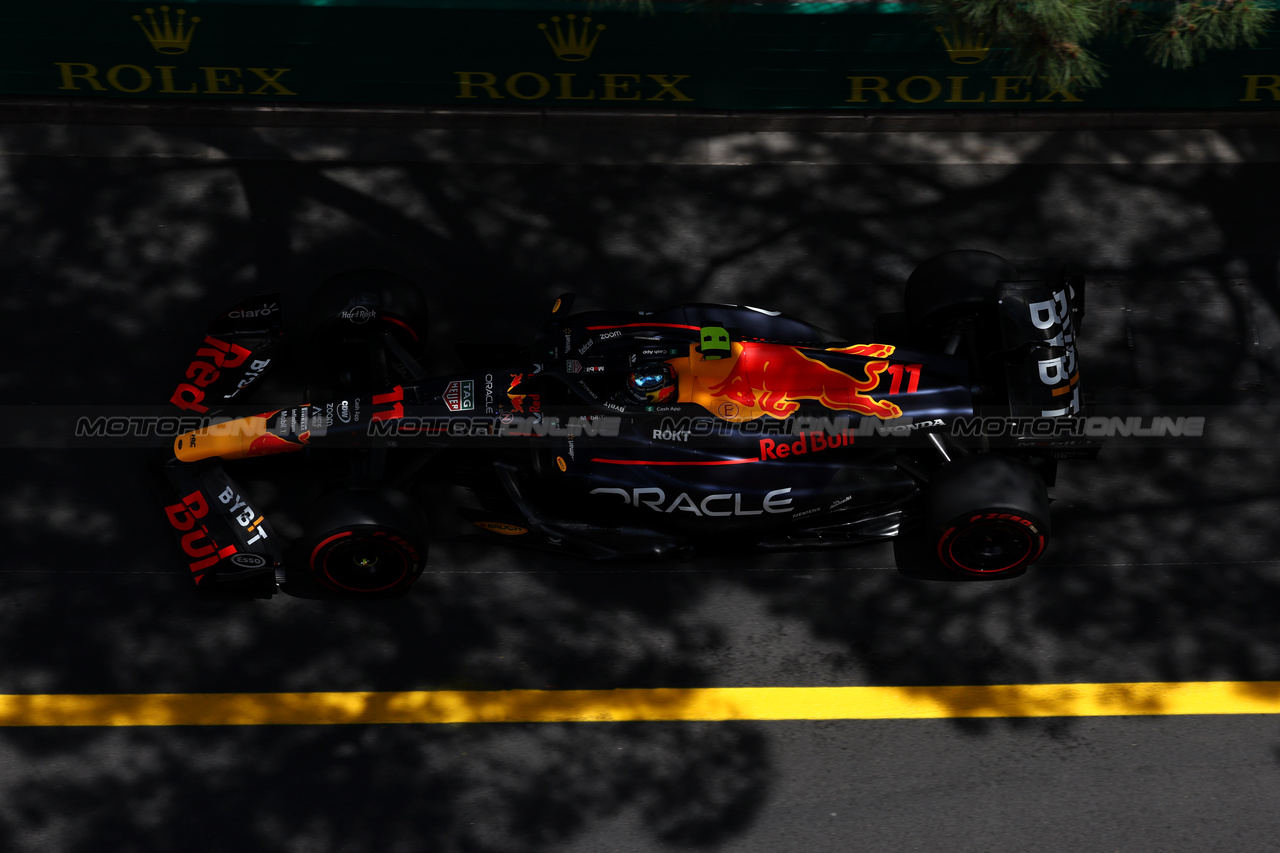 GP MONACO, Sergio Perez (MEX) Red Bull Racing RB19.

28.05.2023. Formula 1 World Championship, Rd 7, Monaco Grand Prix, Monte Carlo, Monaco, Gara Day.

- www.xpbimages.com, EMail: requests@xpbimages.com ¬© Copyright: Moy / XPB Images