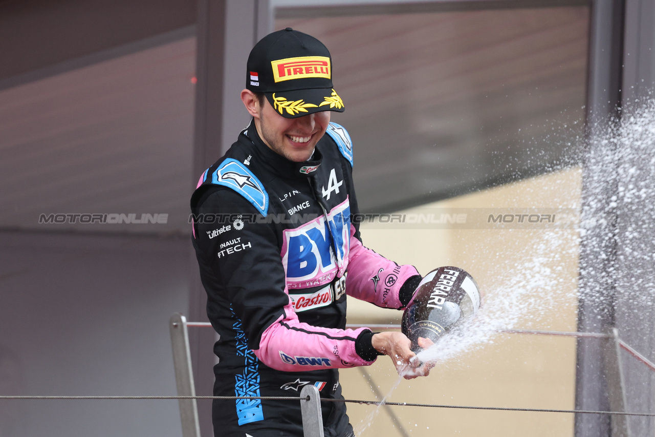 GP MONACO, Esteban Ocon (FRA) Alpine F1 Team celebrates his third position on the podium.

28.05.2023. Formula 1 World Championship, Rd 7, Monaco Grand Prix, Monte Carlo, Monaco, Gara Day.

- www.xpbimages.com, EMail: requests@xpbimages.com ¬© Copyright: Bearne / XPB Images