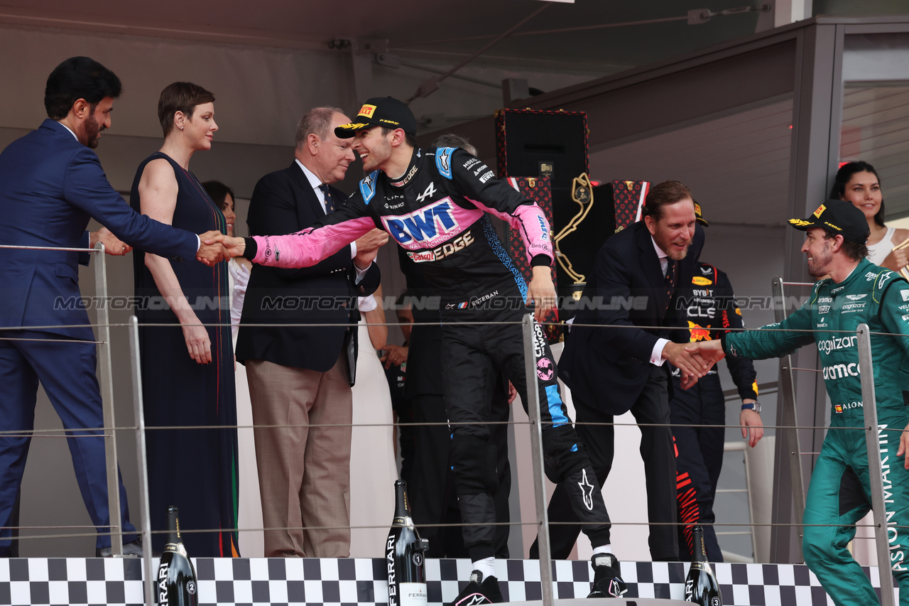 GP MONACO, Esteban Ocon (FRA) Alpine F1 Team celebrates his third position on the podium.

28.05.2023. Formula 1 World Championship, Rd 7, Monaco Grand Prix, Monte Carlo, Monaco, Gara Day.

- www.xpbimages.com, EMail: requests@xpbimages.com ¬© Copyright: Bearne / XPB Images