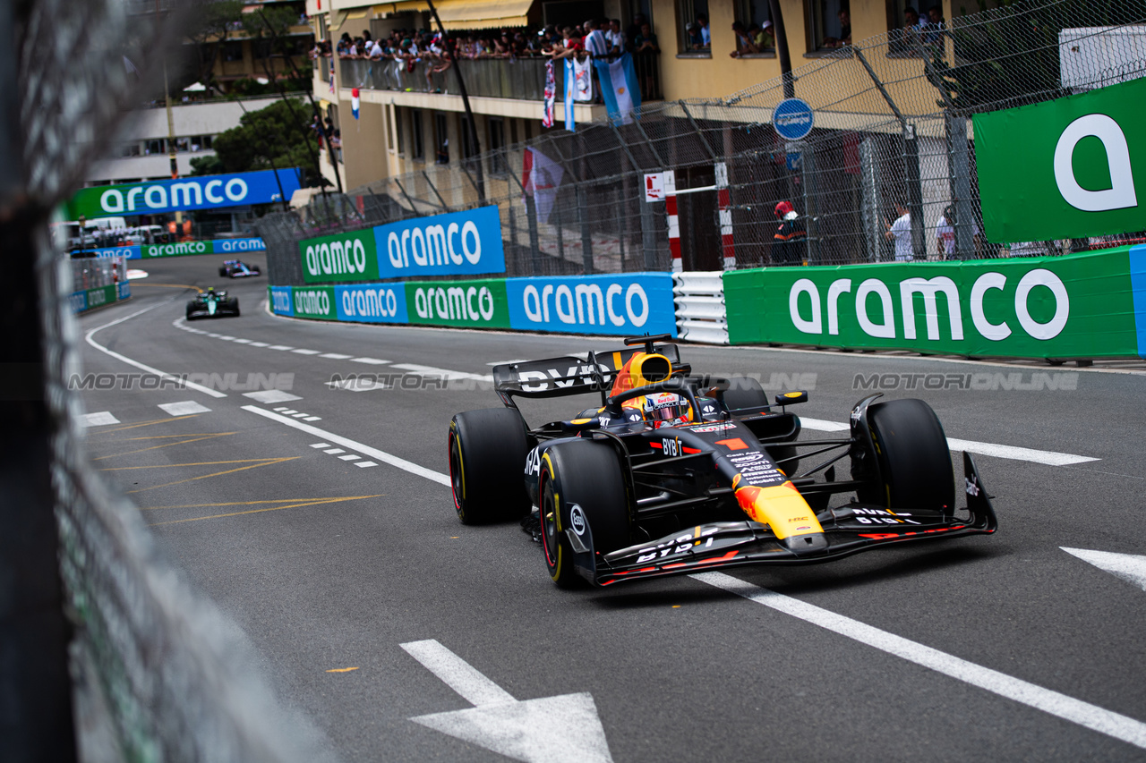 GP MONACO, Max Verstappen (NLD) Red Bull Racing RB19.

28.05.2023. Formula 1 World Championship, Rd 7, Monaco Grand Prix, Monte Carlo, Monaco, Gara Day.

- www.xpbimages.com, EMail: requests@xpbimages.com ¬© Copyright: Price / XPB Images