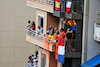 GP MONACO, Circuit Atmosfera - fans in apartments.
28.05.2023. Formula 1 World Championship, Rd 7, Monaco Grand Prix, Monte Carlo, Monaco, Gara Day.
- www.xpbimages.com, EMail: requests@xpbimages.com ¬© Copyright: Moy / XPB Images