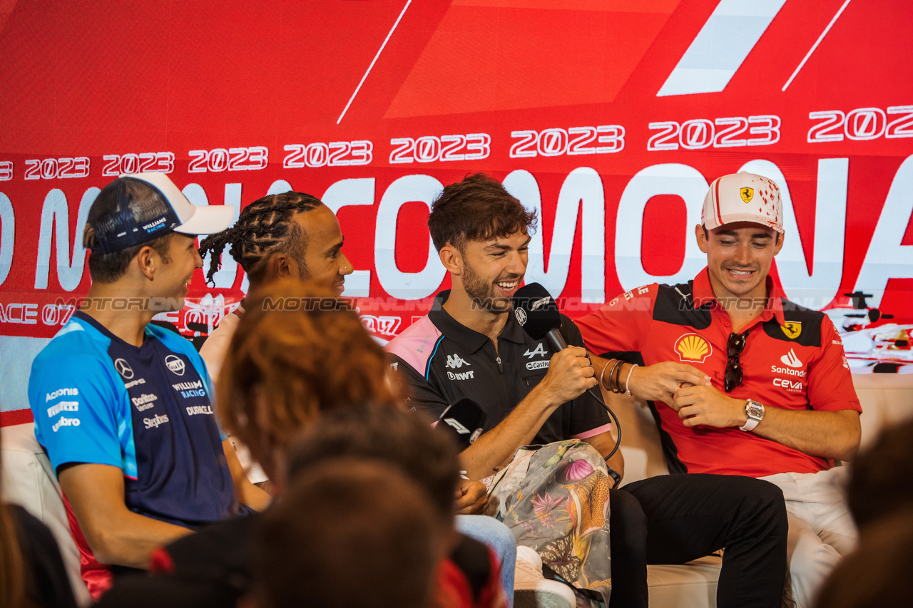 GP MONACO, (L to R): Alexander Albon (THA) Williams Racing; Lewis Hamilton (GBR) Mercedes AMG F1; Pierre Gasly (FRA) Alpine F1 Team; e Charles Leclerc (MON) Ferrari, in the FIA Press Conference.

25.05.2023. Formula 1 World Championship, Rd 7, Monaco Grand Prix, Monte Carlo, Monaco, Preparation Day.

- www.xpbimages.com, EMail: requests@xpbimages.com ¬© Copyright: Bearne / XPB Images