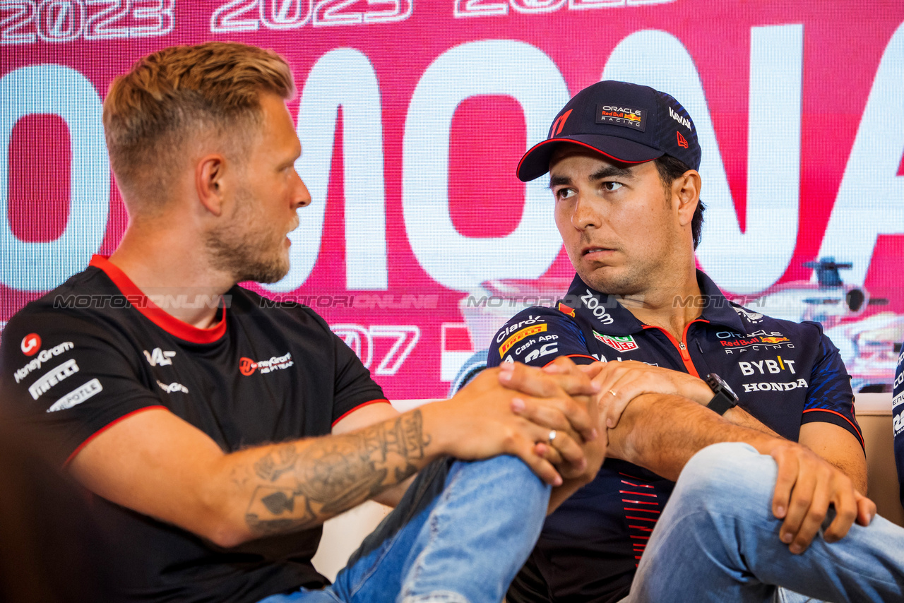 GP MONACO, (L to R): Kevin Magnussen (DEN) Haas F1 Team e Sergio Perez (MEX) Red Bull Racing in the FIA Press Conference.

25.05.2023. Formula 1 World Championship, Rd 7, Monaco Grand Prix, Monte Carlo, Monaco, Preparation Day.

- www.xpbimages.com, EMail: requests@xpbimages.com ¬© Copyright: Bearne / XPB Images