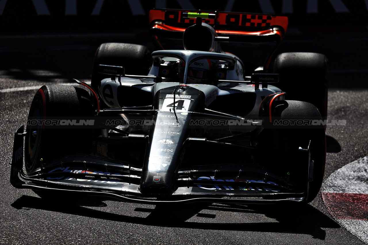 GP MONACO, Lando Norris (GBR) McLaren MCL60.

27.05.2023. Formula 1 World Championship, Rd 7, Monaco Grand Prix, Monte Carlo, Monaco, Qualifiche Day.

- www.xpbimages.com, EMail: requests@xpbimages.com ¬© Copyright: Moy / XPB Images