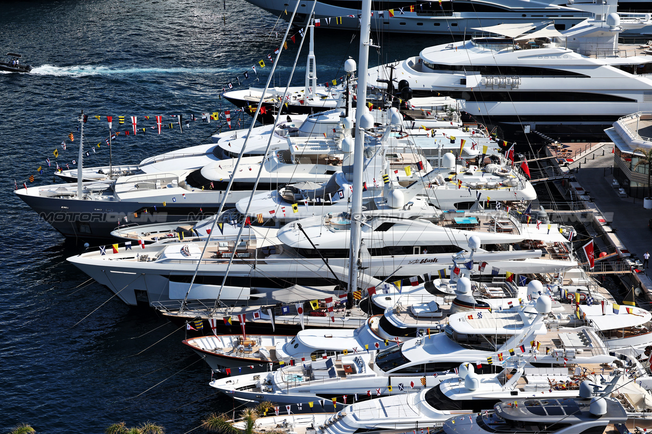 GP MONACO, Boats in the scenic Monaco Harbour.

27.05.2023. Formula 1 World Championship, Rd 7, Monaco Grand Prix, Monte Carlo, Monaco, Qualifiche Day.

- www.xpbimages.com, EMail: requests@xpbimages.com ¬© Copyright: Moy / XPB Images