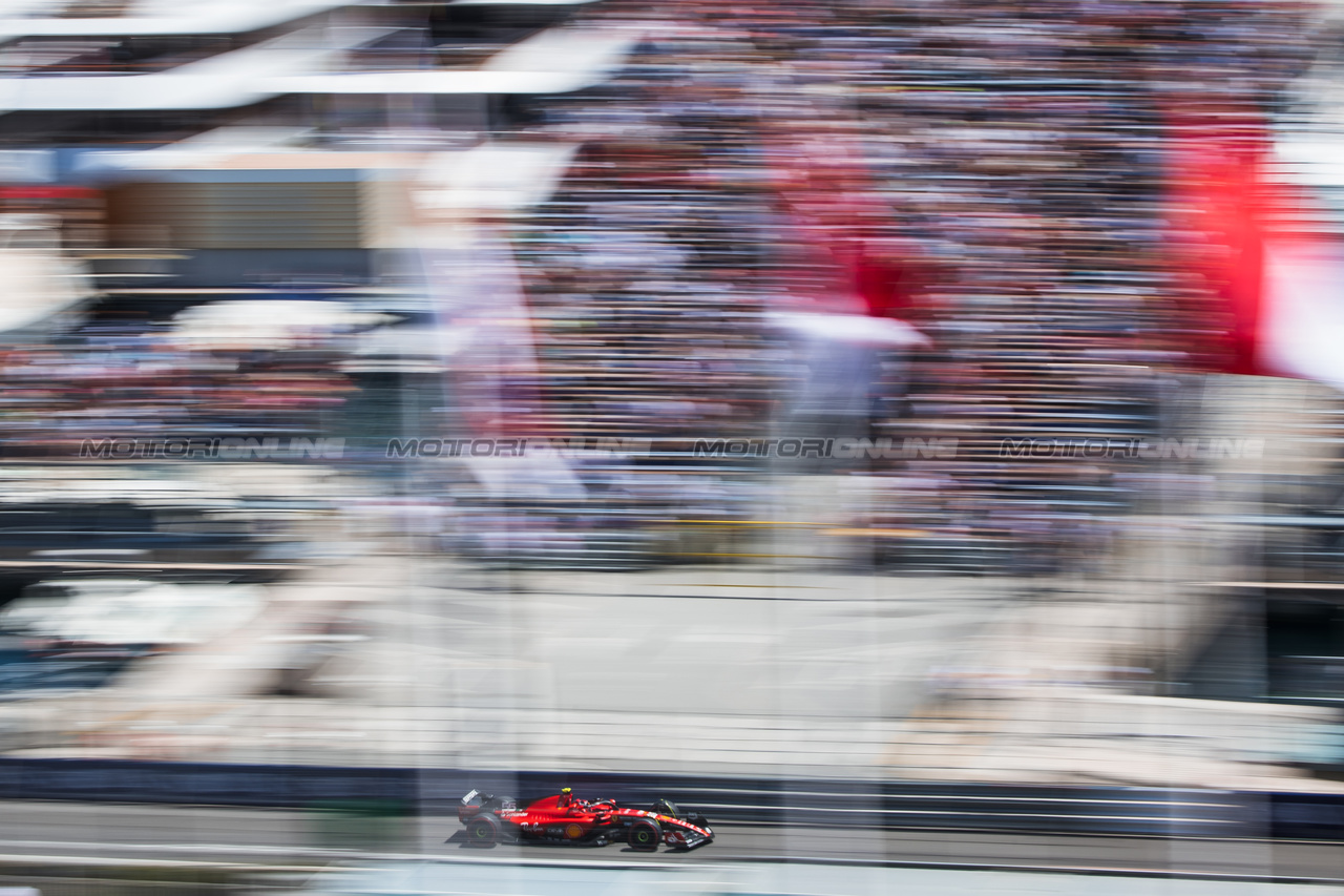GP MONACO, Carlos Sainz Jr (ESP) Ferrari SF-23.

27.05.2023. Formula 1 World Championship, Rd 7, Monaco Grand Prix, Monte Carlo, Monaco, Qualifiche Day.

- www.xpbimages.com, EMail: requests@xpbimages.com ¬© Copyright: Bearne / XPB Images