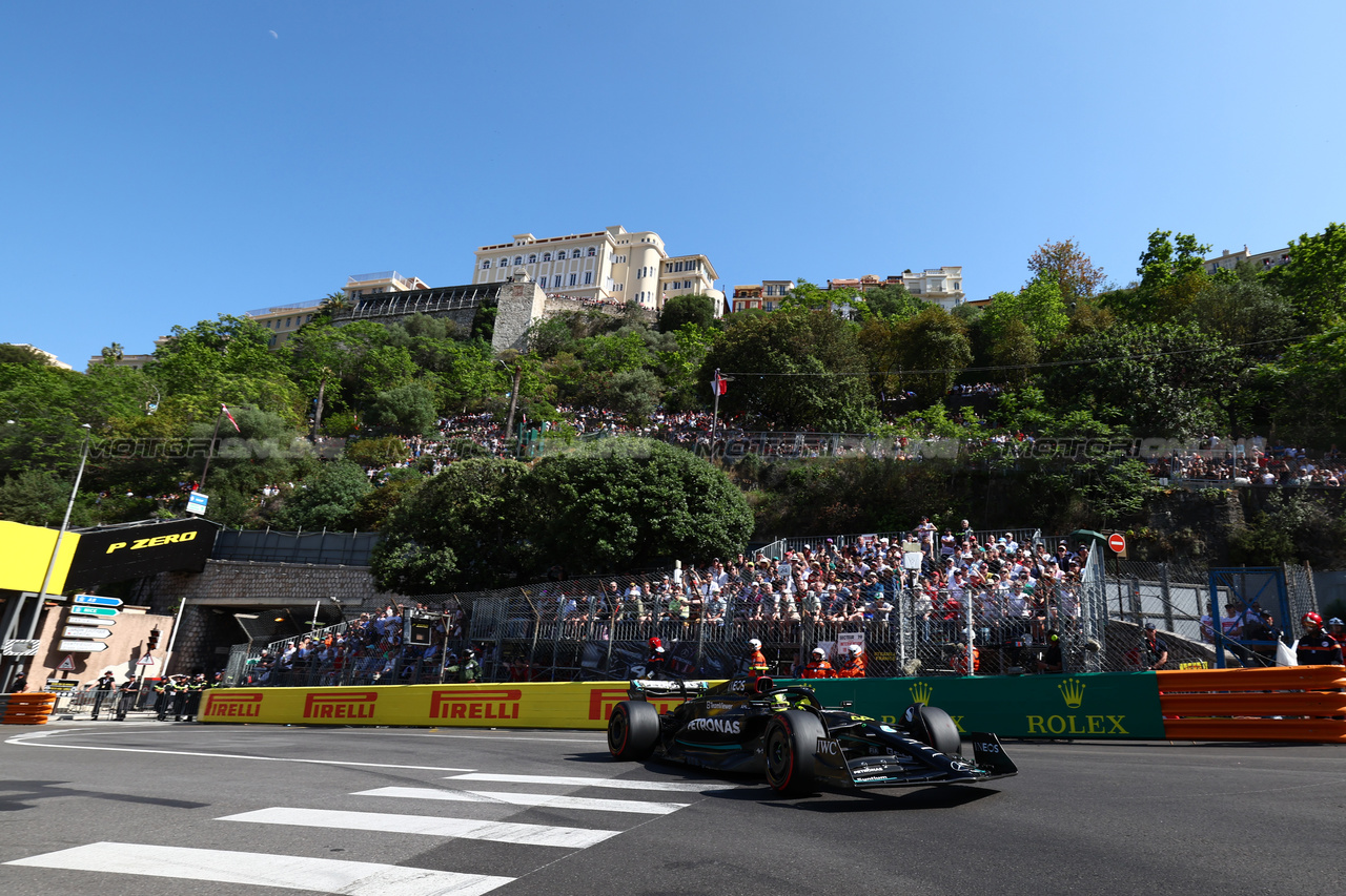 GP MONACO, Lewis Hamilton (GBR) Mercedes AMG F1 W14.

27.05.2023. Formula 1 World Championship, Rd 7, Monaco Grand Prix, Monte Carlo, Monaco, Qualifiche Day.

 - www.xpbimages.com, EMail: requests@xpbimages.com ¬© Copyright: Coates / XPB Images