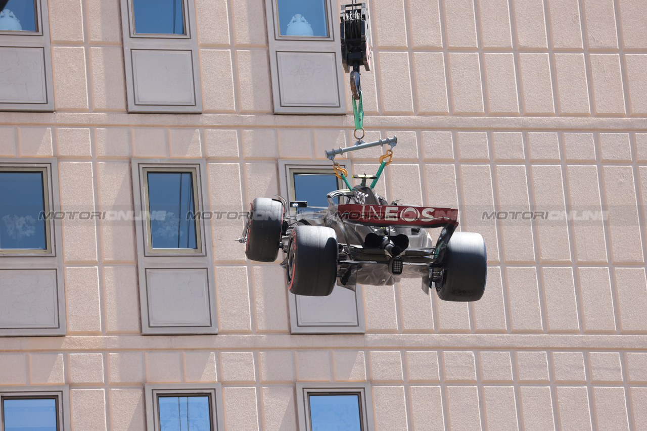 GP MONACO, Lewis Hamilton (GBR) Mercedes AMG F1 W14 crashed out in the third practice session.

27.05.2023. Formula 1 World Championship, Rd 7, Monaco Grand Prix, Monte Carlo, Monaco, Qualifiche Day.

- www.xpbimages.com, EMail: requests@xpbimages.com ¬© Copyright: XPB Images