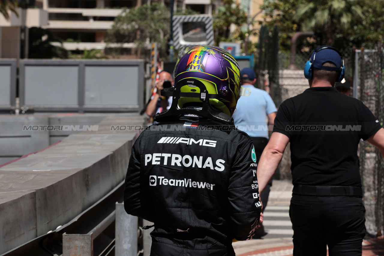 GP MONACO, Lewis Hamilton (GBR) Mercedes AMG F1 W14 crashed out in the third practice session.

27.05.2023. Formula 1 World Championship, Rd 7, Monaco Grand Prix, Monte Carlo, Monaco, Qualifiche Day.

- www.xpbimages.com, EMail: requests@xpbimages.com ¬© Copyright: XPB Images
