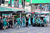 GP MONACO, Aston Martin F1 Team meccanici run down the pits to fetch Lance Stroll (CDN) Aston Martin F1 Team AMR23.
27.05.2023. Formula 1 World Championship, Rd 7, Monaco Grand Prix, Monte Carlo, Monaco, Qualifiche Day.
- www.xpbimages.com, EMail: requests@xpbimages.com ¬© Copyright: Batchelor / XPB Images